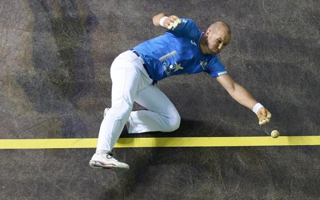 Elordi y Mariezkurrena II ganan el Masters CaixaBank ante Ezkurdia-Albisu en el frontón Navarra Arena de Iruñea.