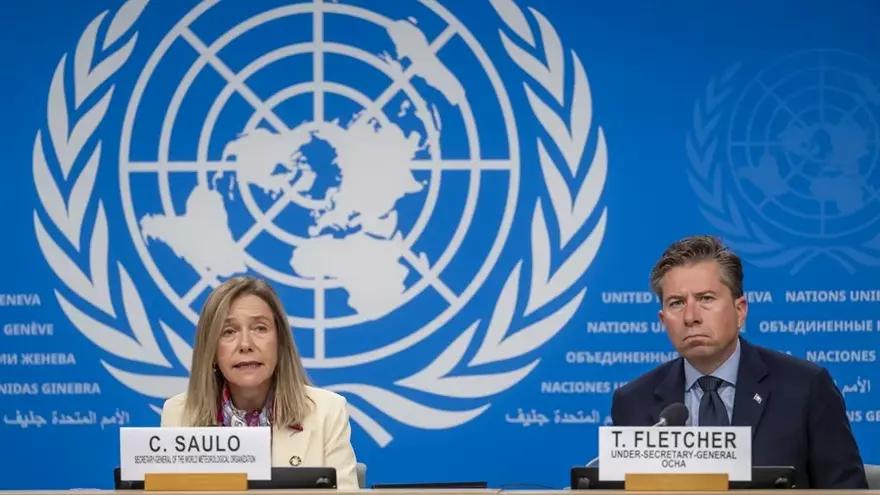 La secretaria general de la OMM, Celeste Saulo y el secretario general adjunto de Asuntos Humanitarios de la OCHA, Tom Fletcher este miércoles en Ginebra (Suiza)