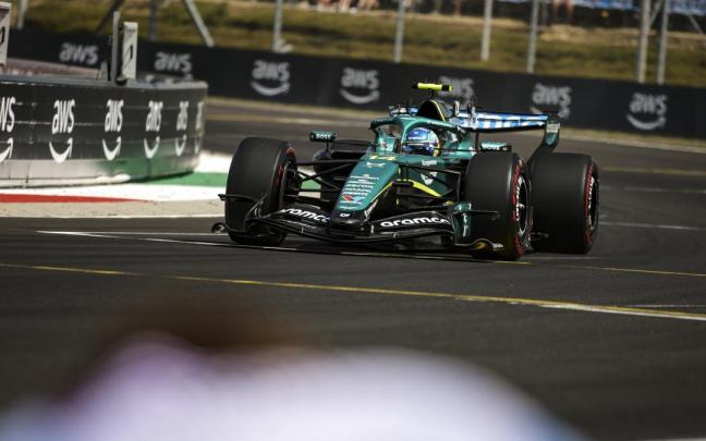 Fernando Alonso, en acción durante la última carrera, el Gran Premio de Hungría.