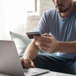 Más de la mitad de los vascos han realizado compras a través de Internet en los últimos tres meses.