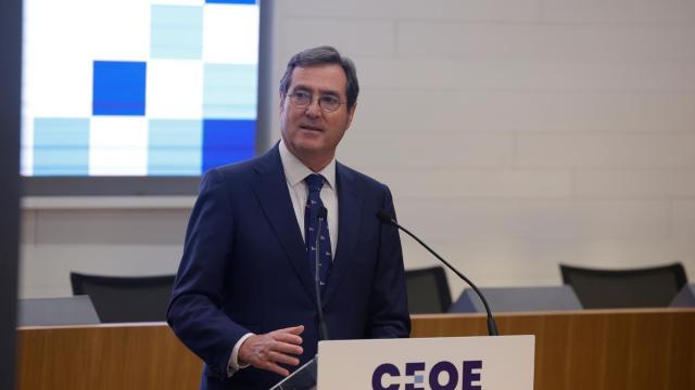 El presidente de la CEOE, Antonio Garamendi, durante el Encuentro Empresarial ‘Todos contamos. Absentismo x IT: un problema de país’, en la sede de la CEOE.