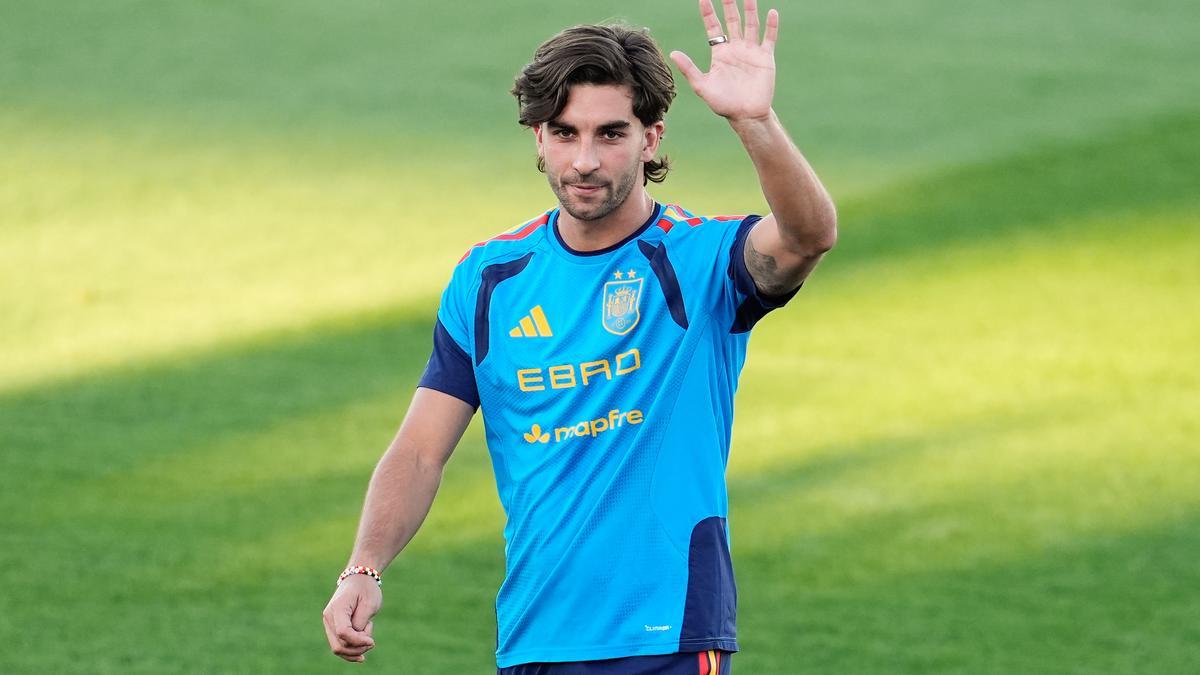 Ferran Torres se ha convertido en uno de los 'solteros de oro' del fútbol.