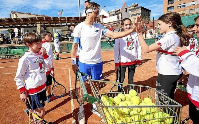 David Ferrer, en el Club Tenis Pamplona