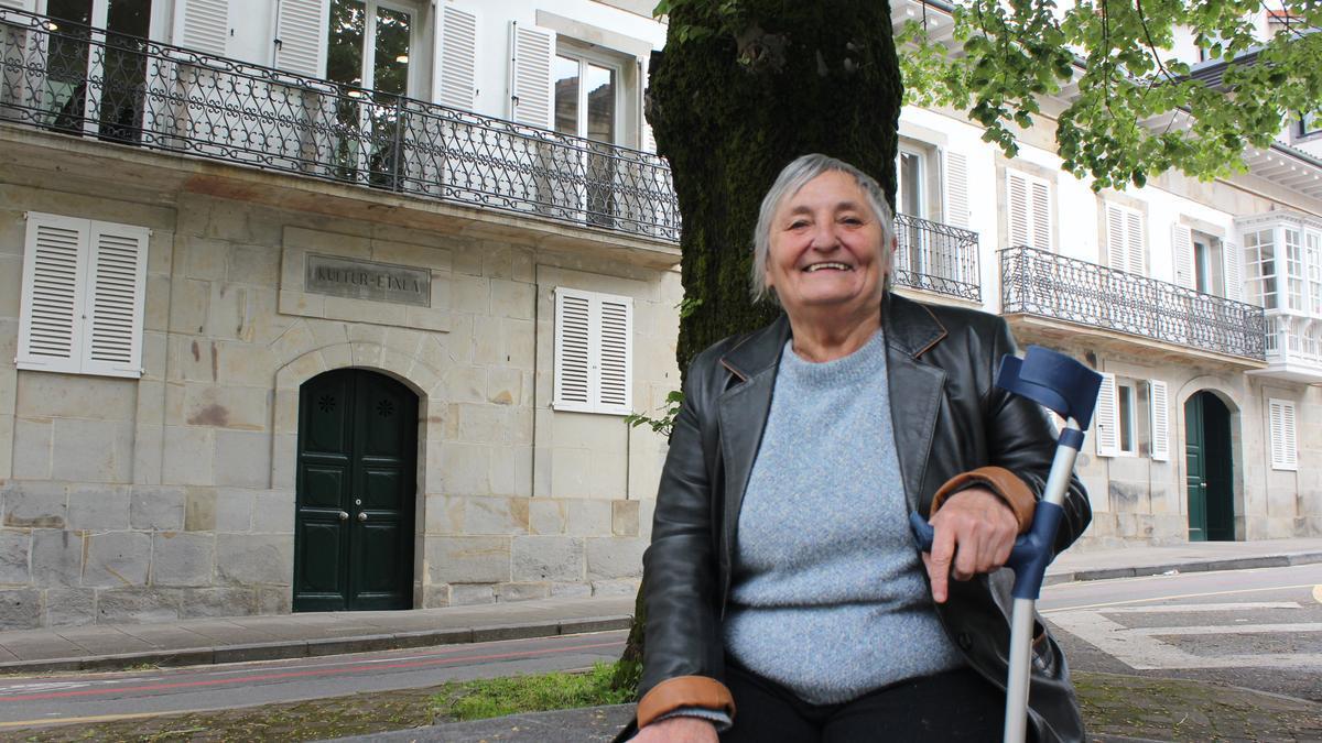Beatriz Yarza esta semana en la plaza de Santa Marina de Oñati.