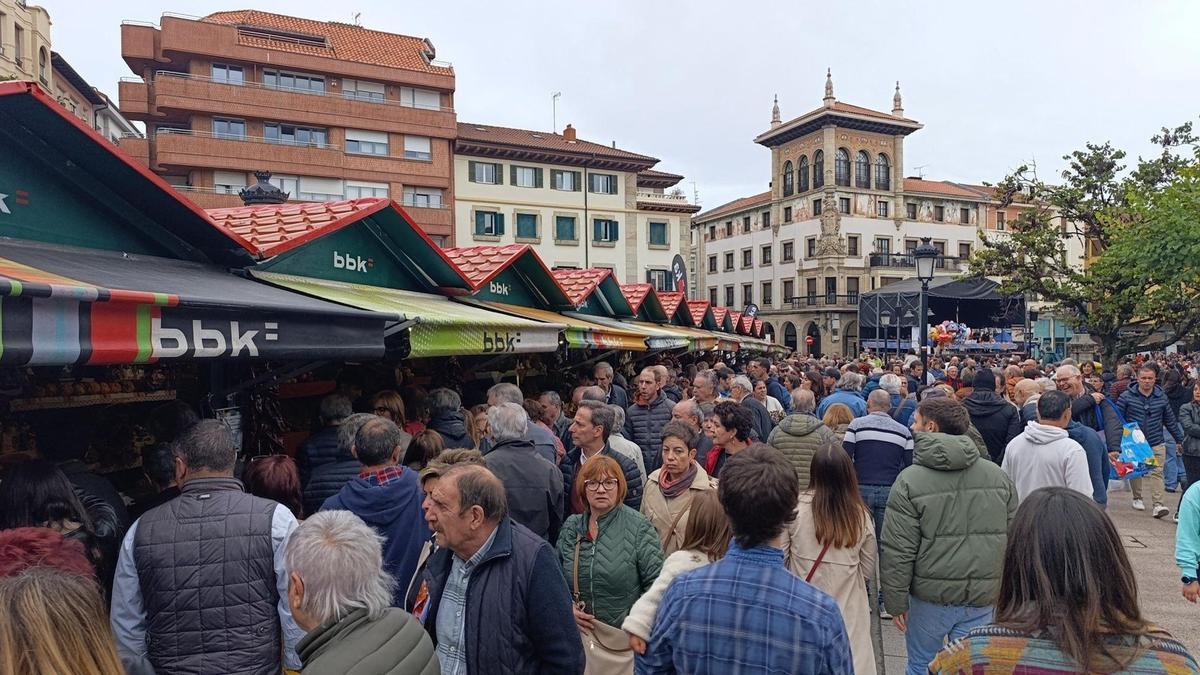 Gernika-Lumo volverá a acogera cientos de personas