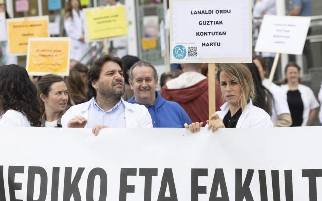 Protesta de los médicos de Osakidetza.