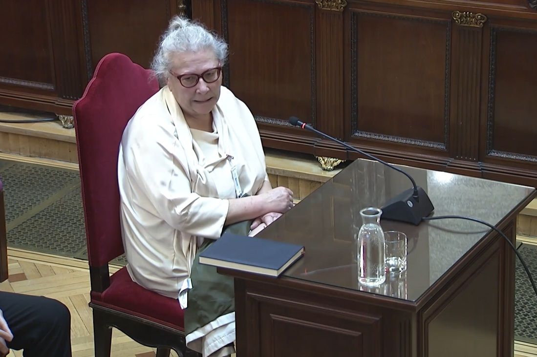 La empresaria Carmen Pano durante su declaración como testigo en el juicio de las mascarillas en el Tribunal Supremo, el pasado abril.