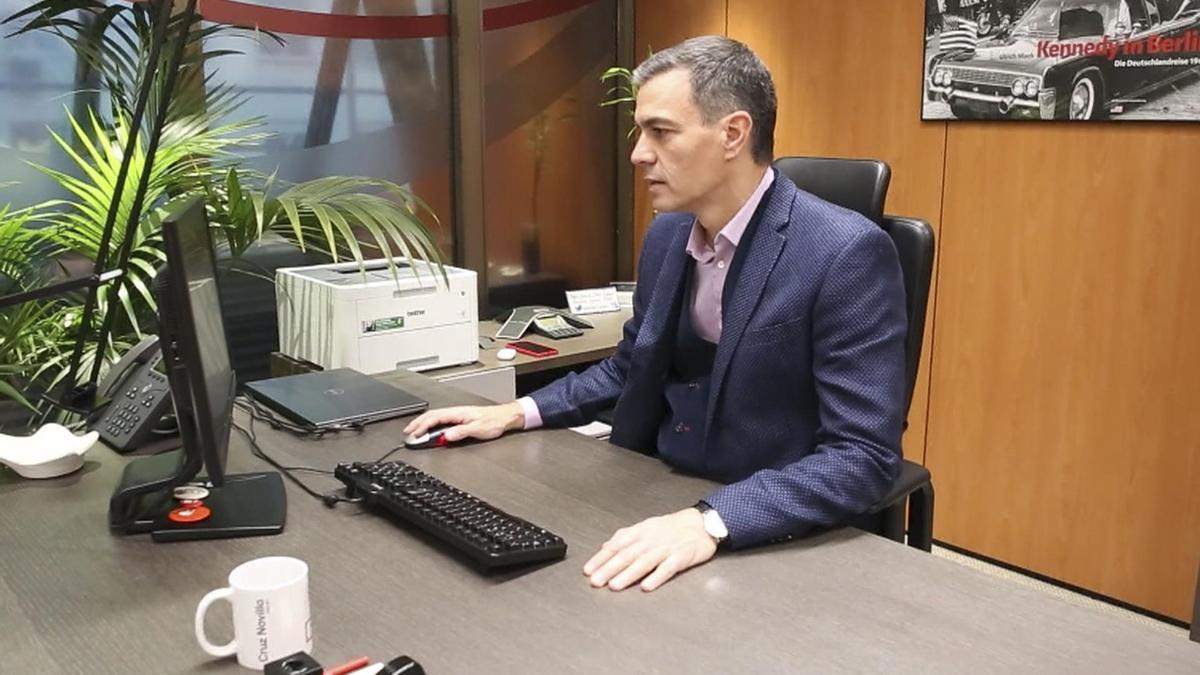 Pedro Sánchez, durante la consulta telemática a la militancia