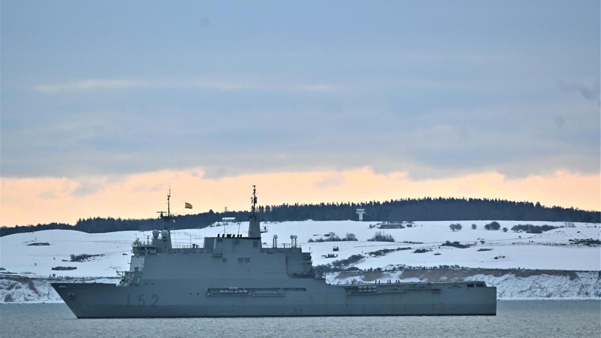 El buque de mando Castilla