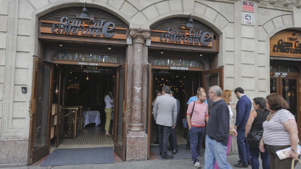 En imágenes: El antiguo Café Boulevard de Bilbao reabrirá en 2024