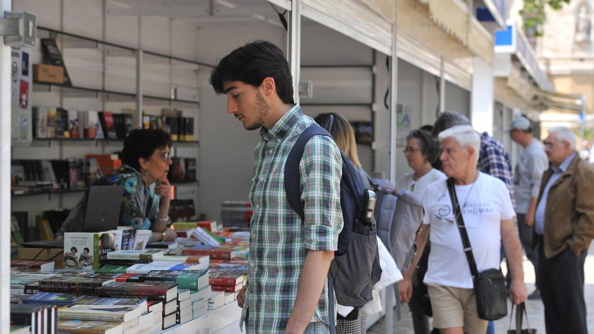 El bono facilitará el acercamiento de los jóvenes a las actividades culturales