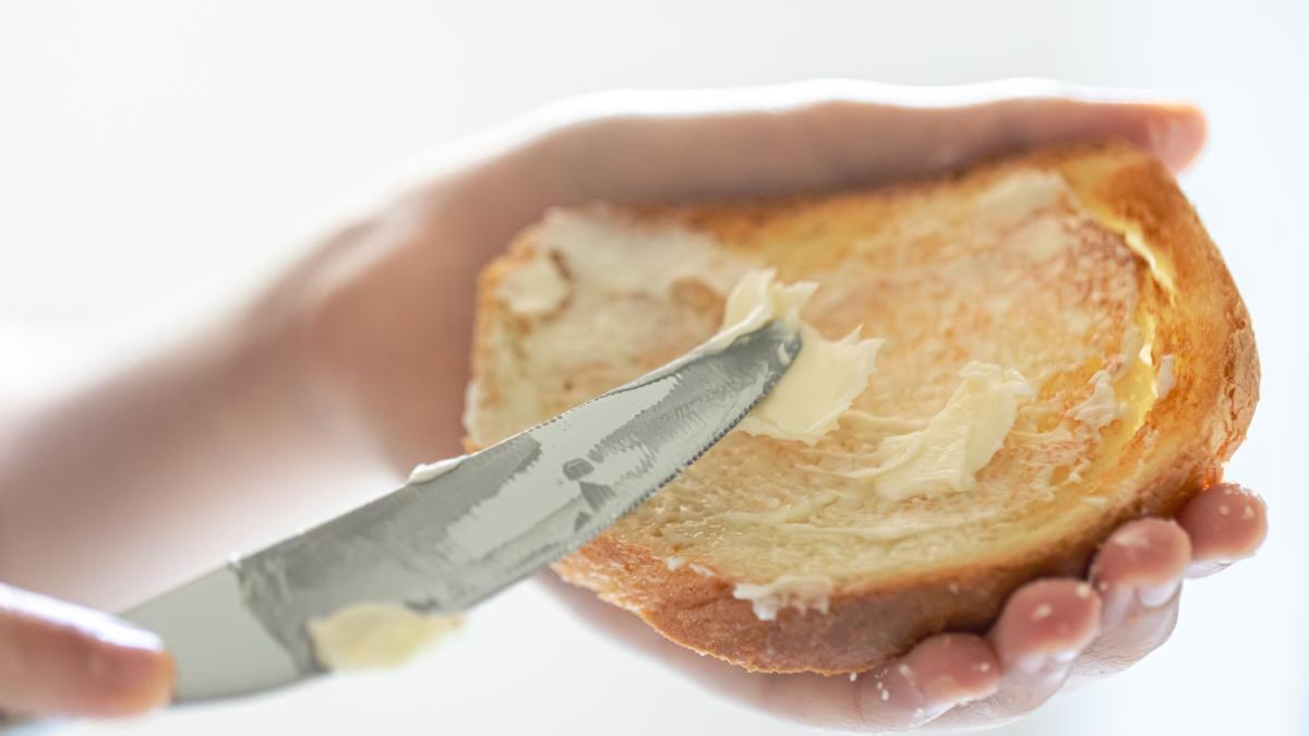 Una buena mantequilla es una opción saludable para añadir a nuestros desayunos.