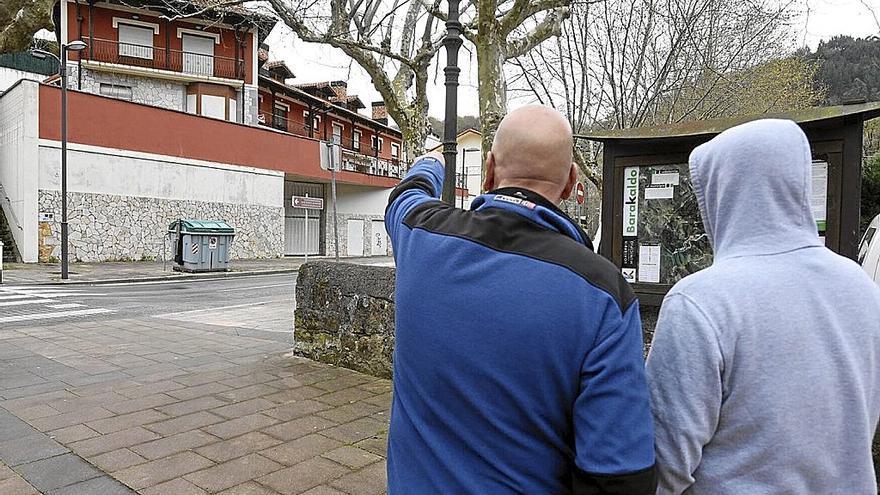 Los tres inmuebles okupados durante este mes se encuentran en pleno centro de El Regato.