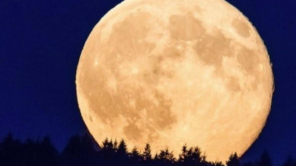 La 'Luna llena de las Flores', tiene lugar este 12 de mayo