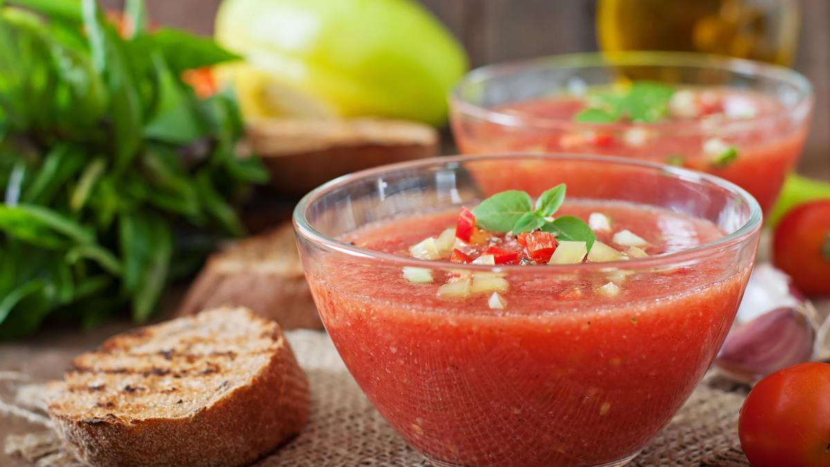 Gazpacho, la sopa de tomate del verano.