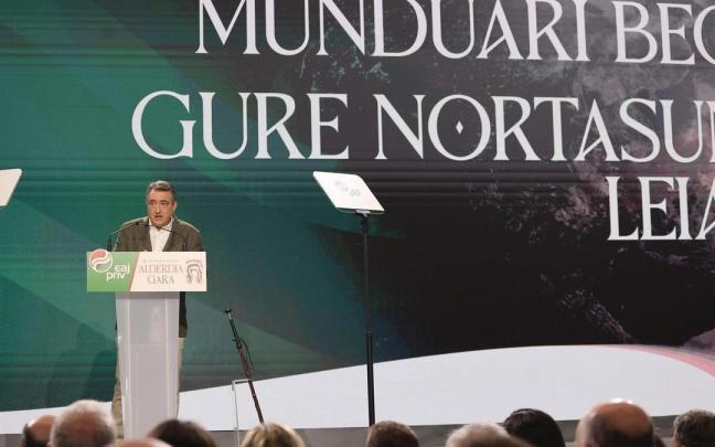 El presidente del EBB del PNV, Aitor Esteban, en la asamblea del domingo / Iker Azurmendi El presidente del EBB del PNV, Aitor Esteban, en la asamblea del domingo