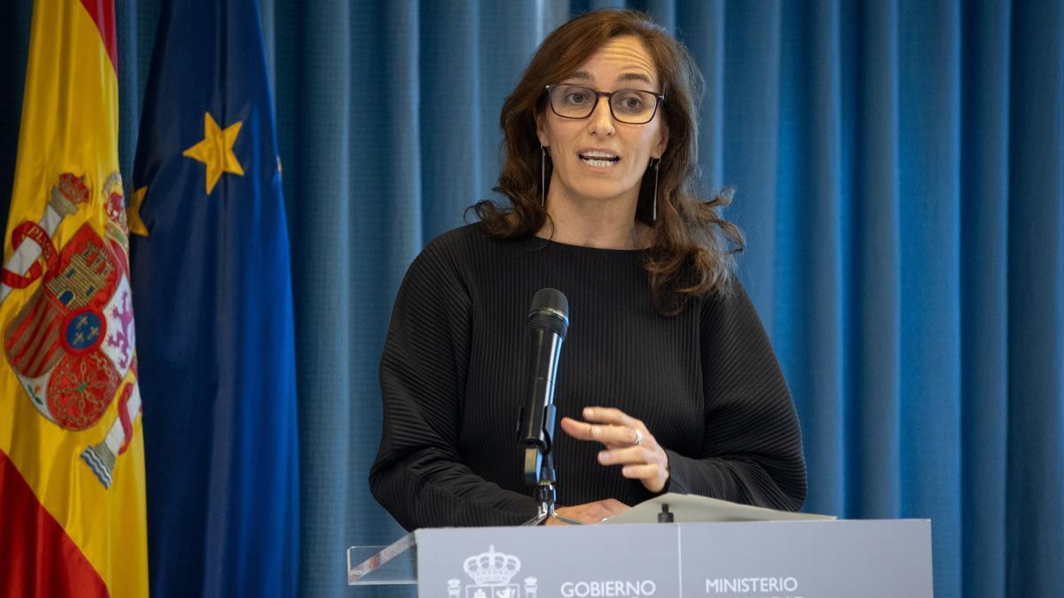 La ministra de Sanidad, Mónica García