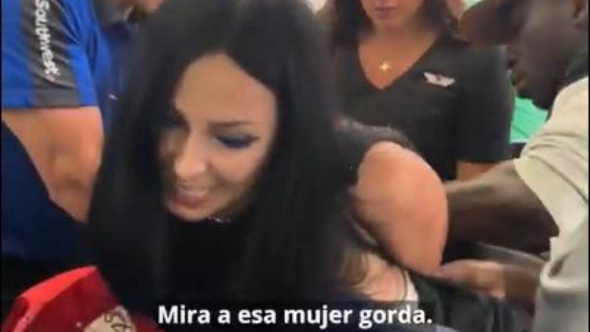 Agresión gordófoba en un avión