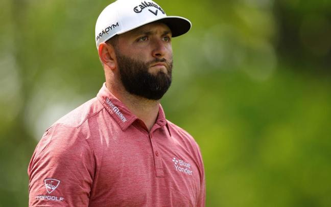 Jon Rahm con rostro serio en el Campeonato de la PGA. Jon Rahm con rostro serio en el Campeonato de la PGA.
