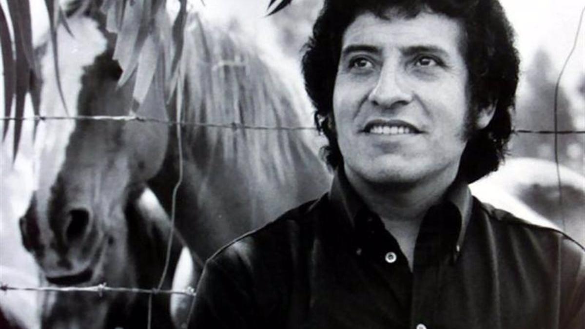 Víctor Jara fue asesinado en 1973.