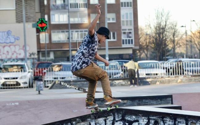 Informazio horretatik kanpoko irudia.