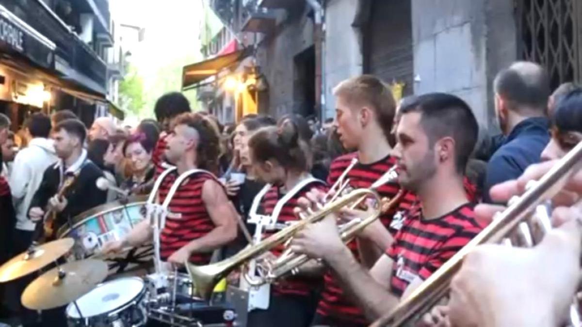 3indarrok fue la elektrotxaranga más valorada por el jurado en el concurso de Azpeitia.