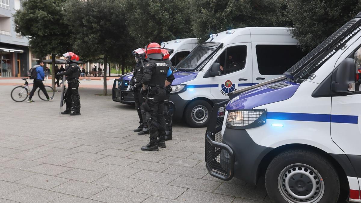 Operativo de la Ertzaintza ajeno a esta información.