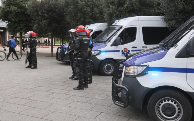 Operativo de la Ertzaintza ajeno a esta información. / DNA Operativo de la Ertzaintza ajeno a esta información.