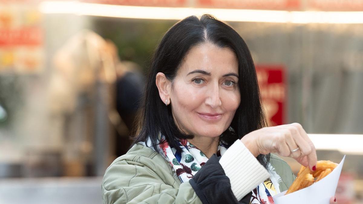 María Malo es la quinta generación al frente de la churrería San Miguel.