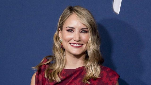 Alba Carrillo posa en el photocall de un evento