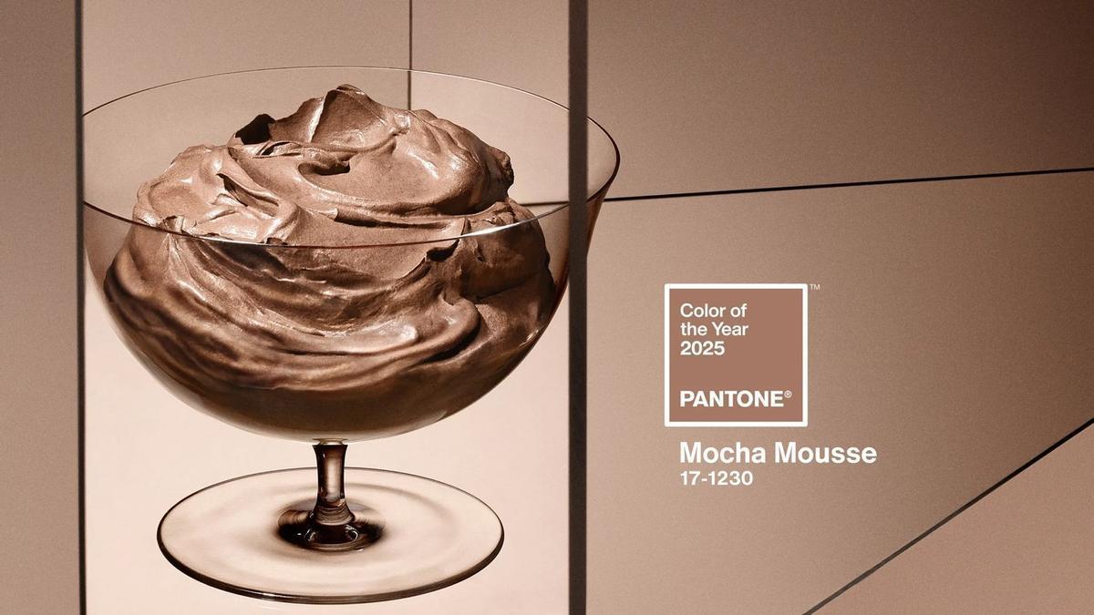 El Pantone 17-1230 Mocha Mousse es el color de 2025.