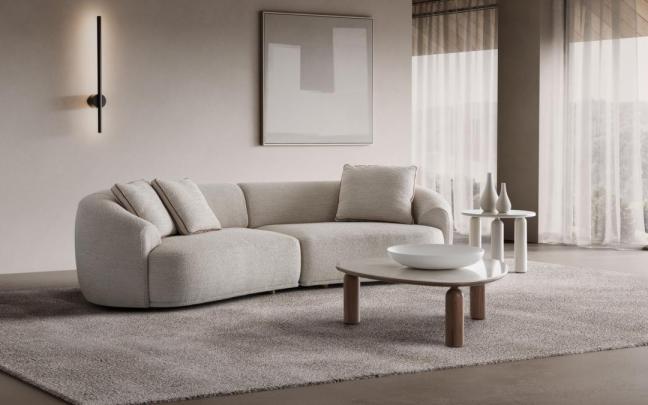 En este salón se aúnan varias tendencias: la gama cromática que marca Pantone y las formas redondeadas.