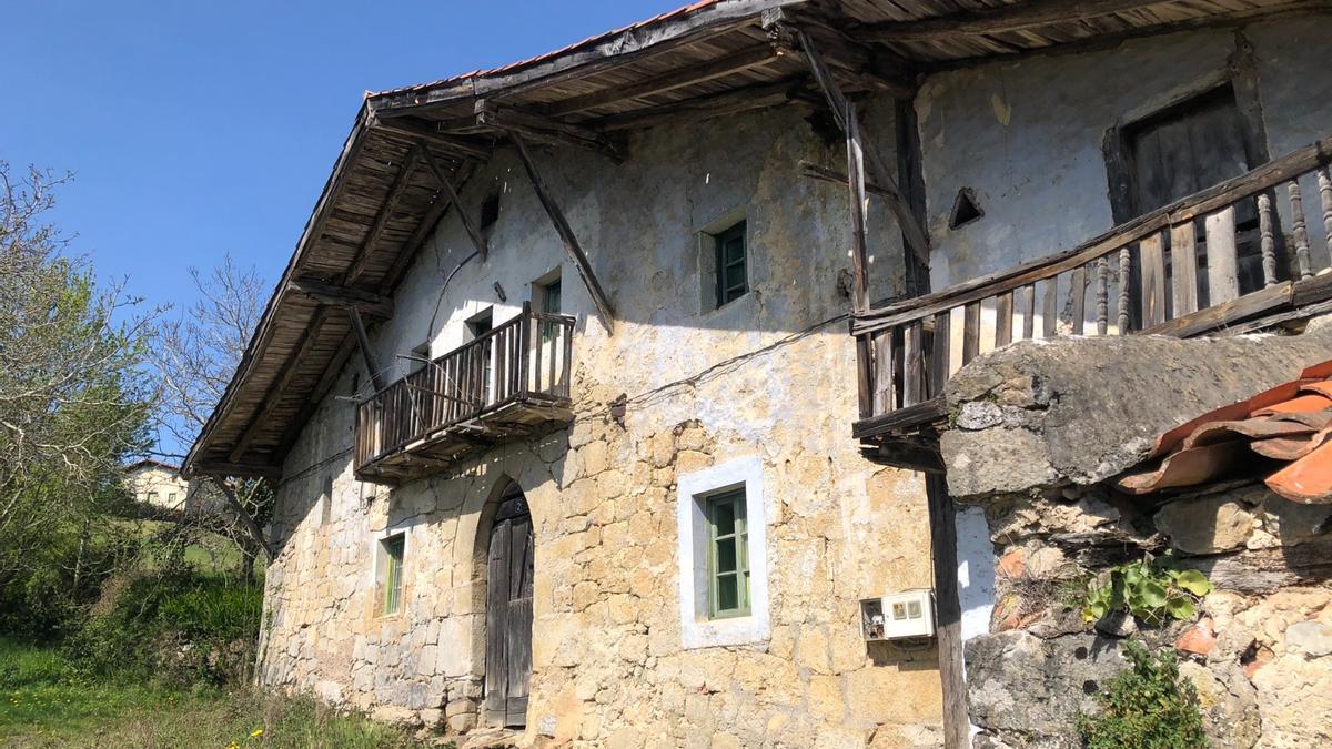 Erkiaga Bekoa, uno de los caseríos más antiguos de Bizkaia, conserva su estructura gótica original.