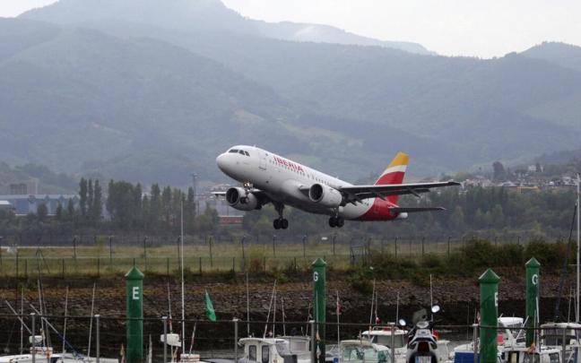 El aeropuerto de Donostia, en imagen