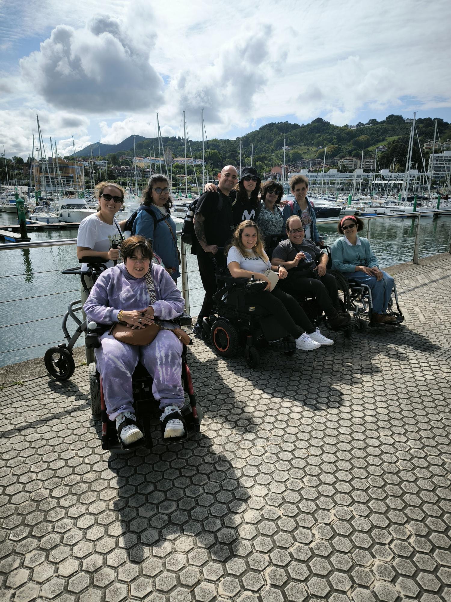 Sobre el perfil del voluntariado, afirman que hay bastantes personas jóvenes.