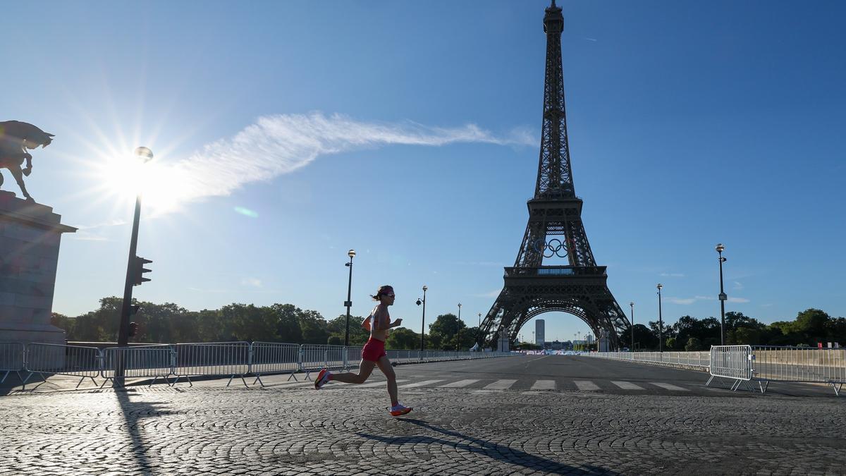 La Torre Eiffel en una imagen de este domingo.