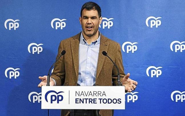 El presidente del PPN, Javier García, ayer en la sede del Partido en Pamplona. | FOTO: IBAN AGUINAGA El presidente del PPN, Javier García, ayer en la sede del Partido en Pamplona. | FOTO: IBAN AGUINAGA