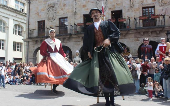 Poxpolin y Kriskitin son dos de las incorporaciones más recientes a la gran familia gigante de Bergara.