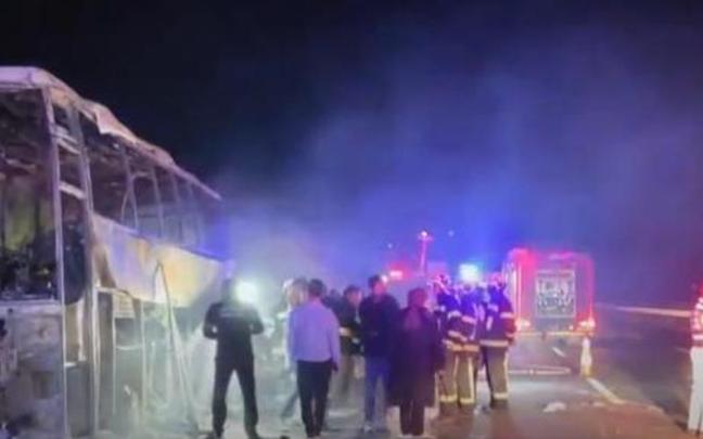 Incendio de un autobús en Turquía.