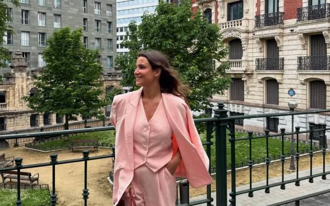 A través de su perfil de Instagram, donde acumula cientos de miles de seguidores, ha compartido un carrusel de imágenes que narran su paso por el norte.