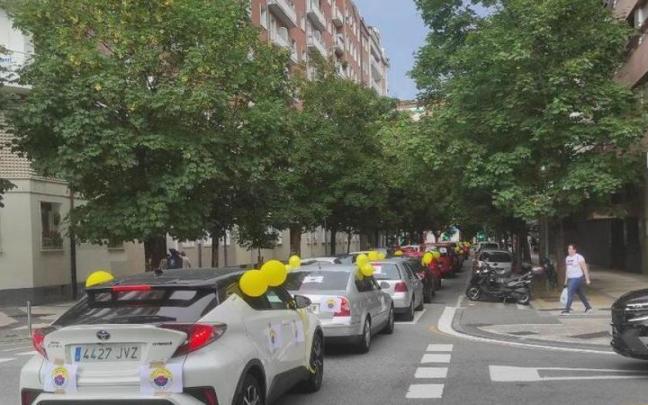 Caravana de vehículos de 'Ertzainas en lucha' Caravana de vehículos de 'Ertzainas en lucha'