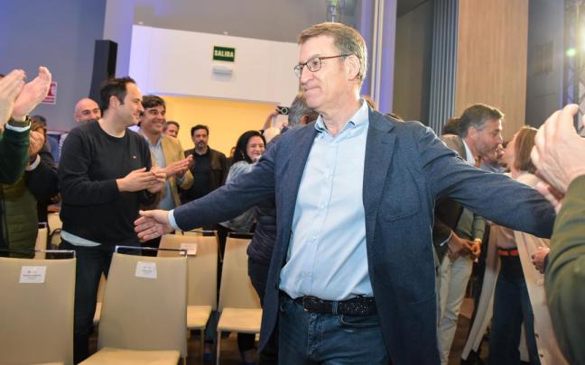 El presidente del Partido Popular, Alberto Nuñez Feijóo, ayer en la presentación del documento ‘Entre todos, un programa para ti’. El presidente del Partido Popular, Alberto Nuñez Feijóo, ayer en la presentación del documento ‘Entre todos, un programa para ti’.