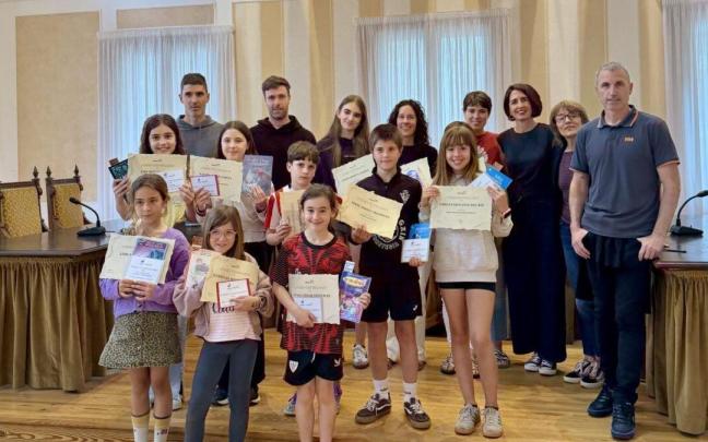 Entrega de premios del certamen de literatura de Getaria.