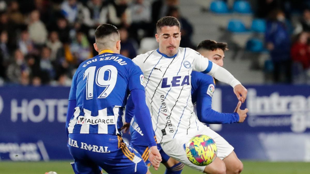 Toni Moya y Espiau, durante el Ponferradina-Alavés.