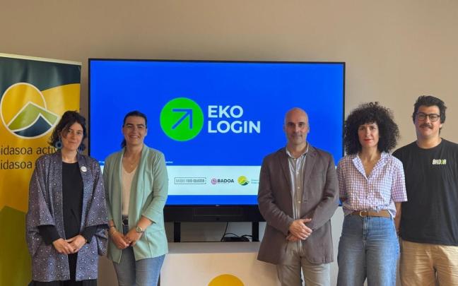 Estitxu Urtizberea, Nuria Alzaga, Fernando Zubillaga, Susana Fernández y Fernando Romero.