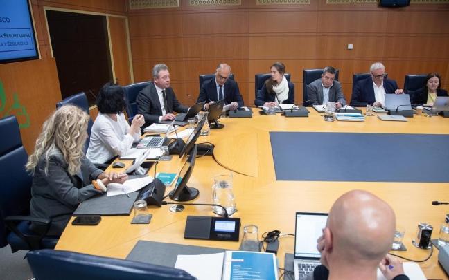Bingen Zupiria ha comparecido, a petición propia, ante la Comisión de Instituciones, Gobernanza Pública y Seguridad. / Parlamento Vasco Bingen Zupiria ha comparecido, a petición propia, ante la Comisión de Instituciones, Gobernanza Pública y Seguridad.