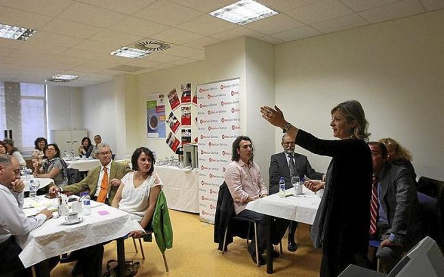 Analistas de Innobasque en una reunión anterior.