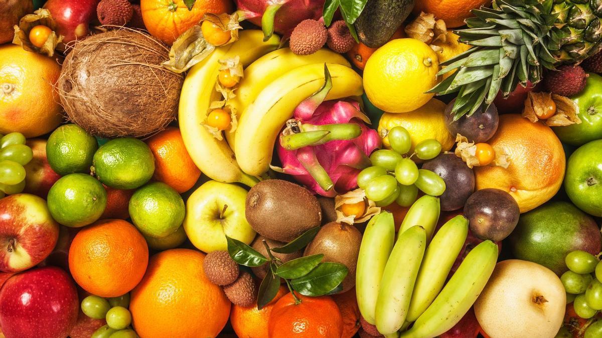 Variedad de frutas frescas y muy saludables.