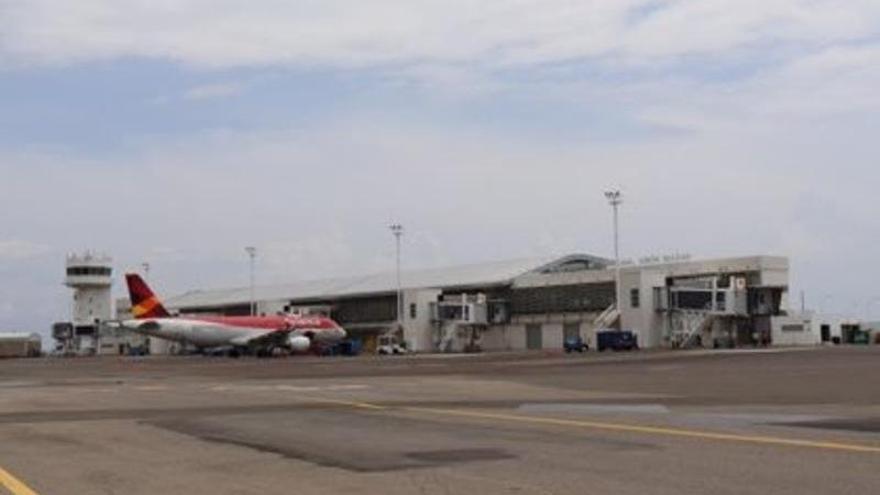 Imagen de archivo de un aeropuerto en Colombia.