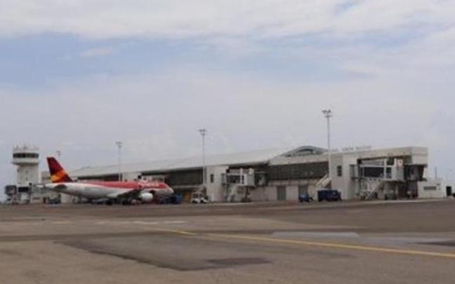 Imagen de archivo de un aeropuerto en Colombia.